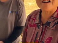 饥荒老太太好玩吗视频中国版,小伙子和老奶奶的婚姻