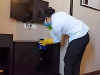和最讨厌部长出差住同一间酒店、夫の前でふざすな中字怎么写
