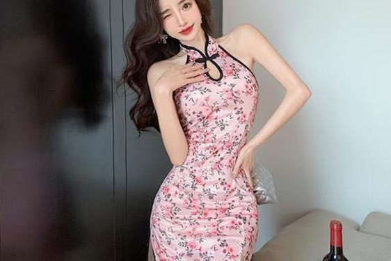 开襟jk做运动-旗袍做成左开襟了怎么办
